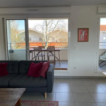 Apartment Lumineux 5 Personnes *