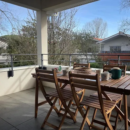 Apartment Lumineux 5 Personnes *